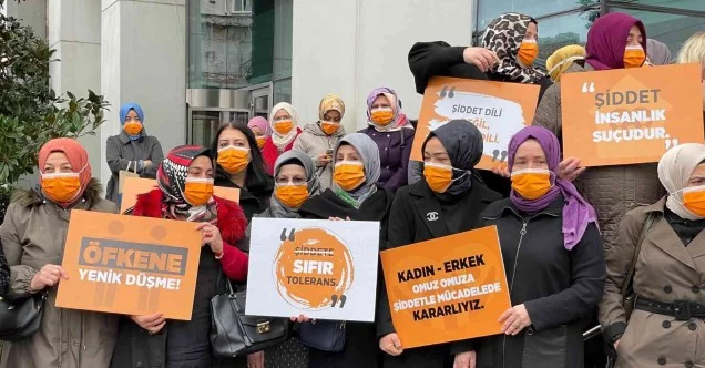 AK Parti Kadın Kollarından 81 ilde kadına şiddetle mücadele günü açıklaması
