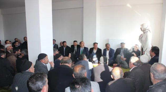 AK Partili Taşkesenlioğlu: “Söz konusu toplantı asla camide yapılmamış, köy konağında düzenlenmiştir”