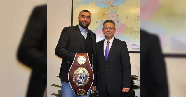 Akademisyen boksör Balıkesir Üniversitesi’nin gurunu oldu