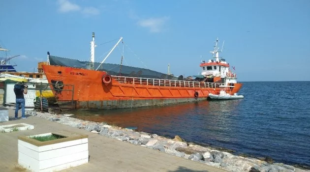 Akdeniz’de yaşanacak faciayı Sahil Güvenlik ve emniyet önledi