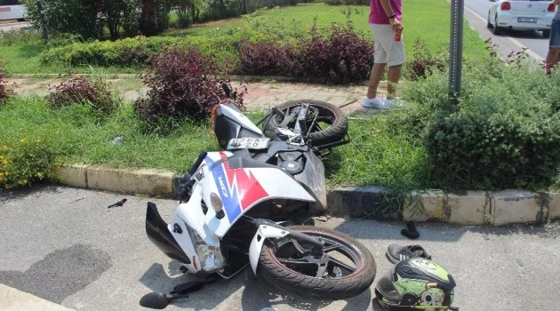 Alanya’da otomobille motosiklet çarpıştı: 1 ağır yaralı