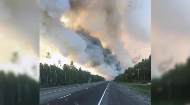 Alaska’da orman yangını yerleşim yerlerine sıçradı
