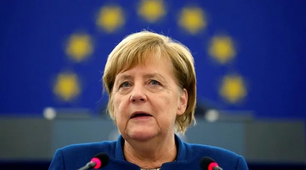 Almanya Başbakanı Merkel: "NATO’ya daha fazla ihtiyacımız var”