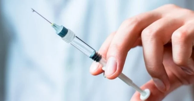 Almanya bir günde 1 milyon 353 bin 453 kişiye aşı yaparak rekor kırdı