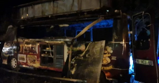 Amasya’da seyyar köfte minibüsü yandı: 1 yaralı