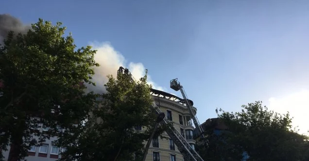 Ankara’da otelin çatı katında yangın