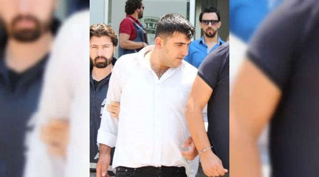 Antalya’da milyonerin aracından hırsızlığa 4 tutuklama