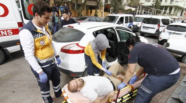Antalya’da silahlı alacak kavgası: 1 yaralı