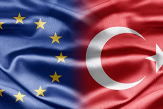 Avrupa Parlamentosu Türkiye ile ilişkilerin askıya alınması önerisini onayladı