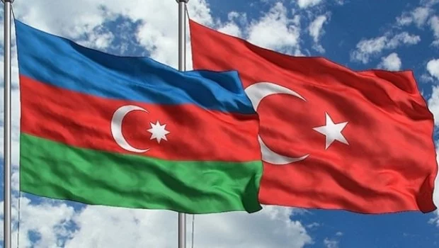 Azerbaycan’dan Barış Pınarı Harekatı’na destek