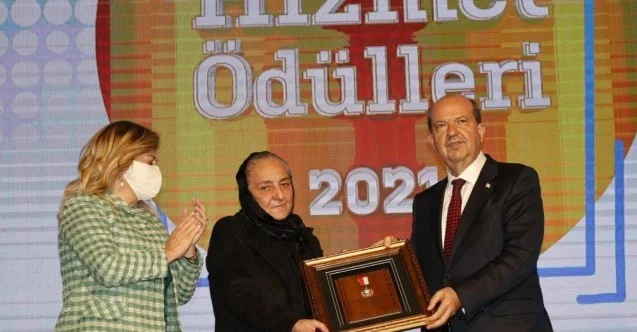 Azerbaycanlı şehit generalin ailesine ‘Avrasya Hizmet Ödülü’
