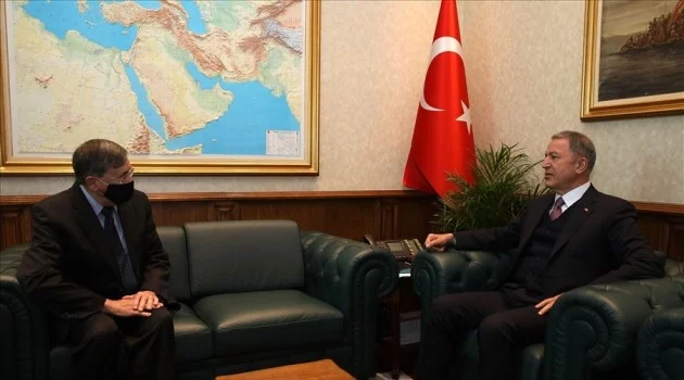 Bakan Akar, ABD Ankara Büyükelçisi Satterfield’i kabul etti