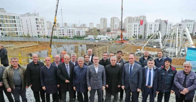Başakşehir Belediyesi tarafından dördüncü kapalı pazar yeri için temel atma töreni yapıldı
