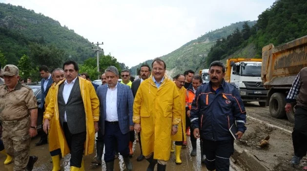 Çavuşoğlu: "Başbakanımızın talimatı ile vatandaşlarımızın zararı karşılanacak"