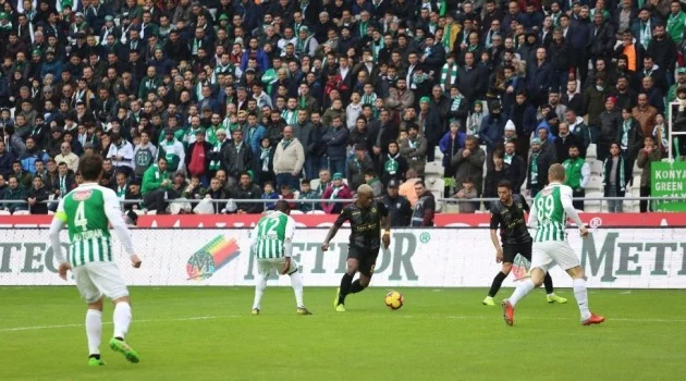 Bifouma Beşiktaş maçında yok