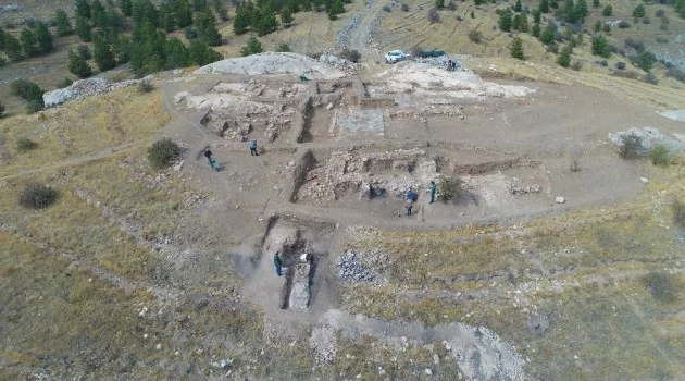 Bir buluntu ile başladı 2 bin metrekare alanda kazı yapıldı