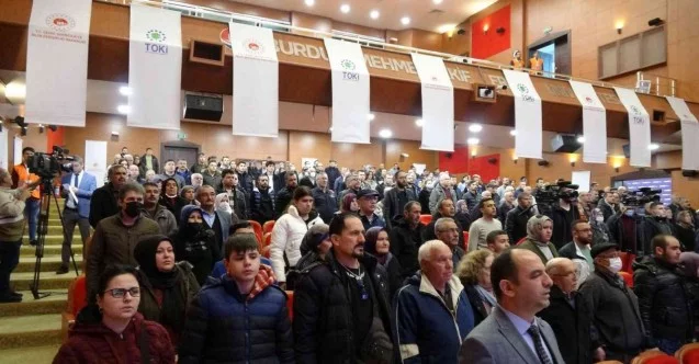 Burdur’da TOKİ kuraları çekildi, bin 116 konutun hak sahipleri belli oldu