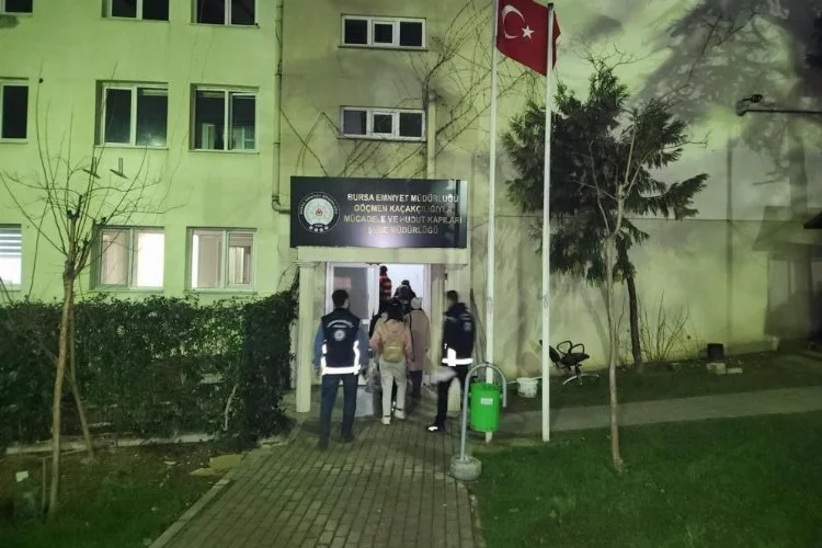 Bursa'da çalışma izni olmayan 8 yabancı uyruklu yakalandı