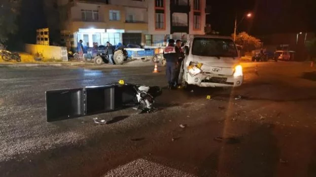 Bursa'da kamyonet ile çarpışan motosikletin sürücüsünün feci sonu