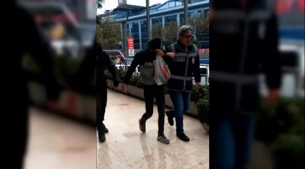 Bursa'da okul hırsızları yakayı ele verdi