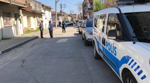 Bursa'da saatlerce haber alamayınca evinde ölü buldular