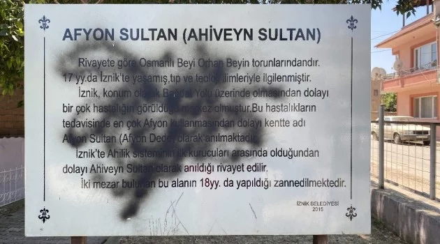 Bursa’da bin 800 yıllık türbeye çirkin saldırı