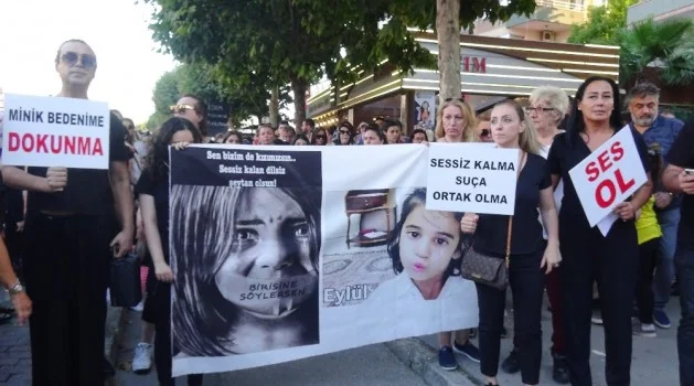 Bursa’da binlerce kişi Eylül ve Leyla için yürüdü