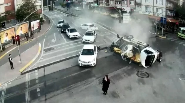 Bursa’daki feci kaza güvenlik kamerasında