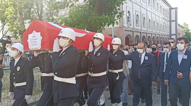 Bursalı şehit polis son yolculuğuna uğurlandı