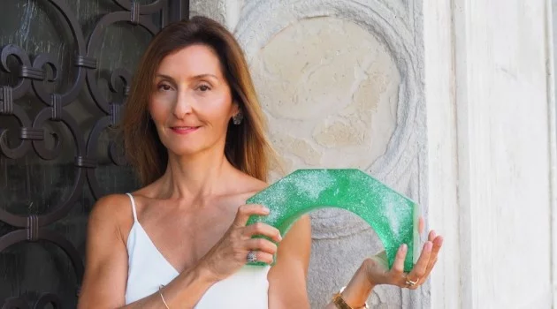Cam sanatçısı Felekşan Onar’ın kısa filmi Esma, Venedik’te görücüye çıkıyor