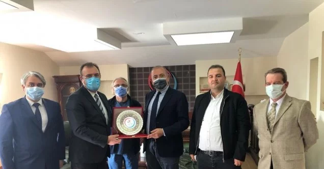 CHP Milletvekili Tekin’den sağlık çalışanlarına ziyaret