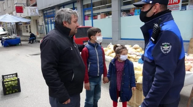 Bursa'da çocuklarını alıp pazara çıktı, zabıtaya yakalandı