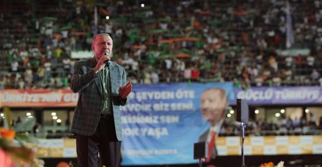 Cumhurbaşkanı Erdoğan, Adana'da gençlere seslendi