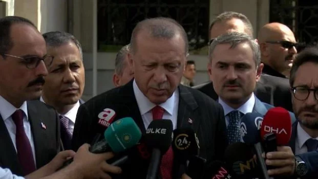 Cumhurbaşkanı Erdoğan'dan gazetecilere açıklama
