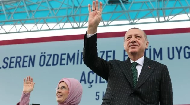 Cumhurbaşkanı Erdoğan: “Fitnecilere fırsat vermeyeceğiz”