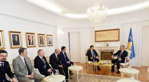 Cumhurbaşkanı Thaçi, Kosova Türkleri ile bir araya geldi