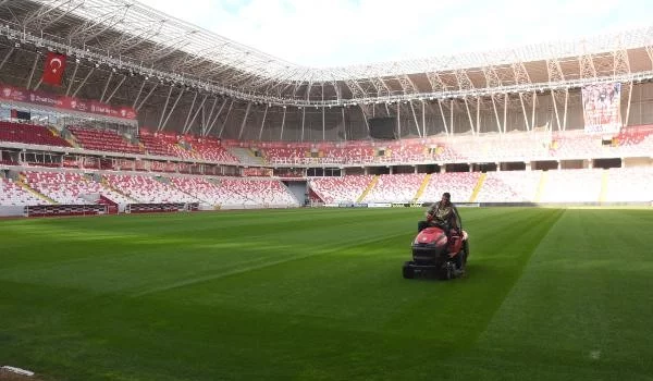 Demir Grup Sivasspor - Fenerbahçe maçına doğru