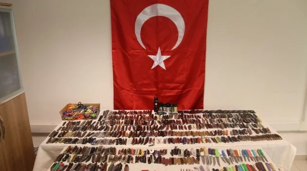 Diyarbakır adliyesinde 4 ayda bin 488 kesici ve delici alet ele geçirildi