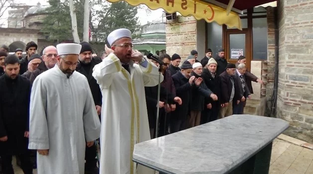 Doğu Türkistan’da ölenler için gıyâbî cenaze namazı kılındı