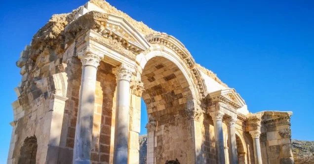 Efes’in 5 katı büyüklüğünde: Anavarza Antik Kenti