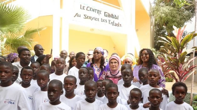 Emine Erdoğan Senegal’de rehabilitasyon merkezinin açılışını yaptı