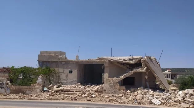 Esad rejimi İdlib kırsalını vurdu: 7 yaralı