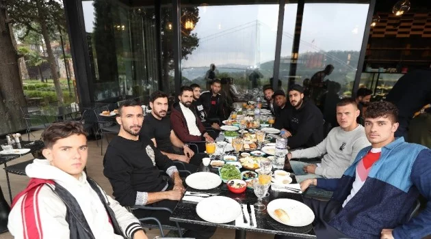 Fenerbahçe kahvaltıda bir araya geldi