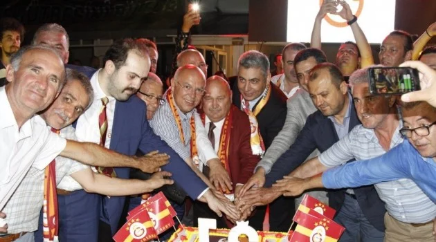 Galatasaray 21. şampiyonluğunu Tekirdağ’da kutladı