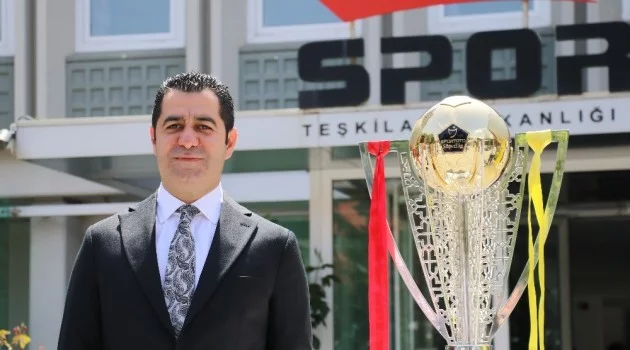 Galatasaray’ın Şampiyonluk Kupası Ankara’dan yola çıktı
