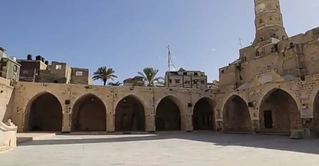 Gazze Şeridi’nin en büyük camisini Osmanlı motifleri süslüyor