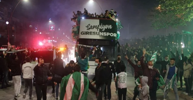 Giresunlular Süper Lig zaferini kutladılar