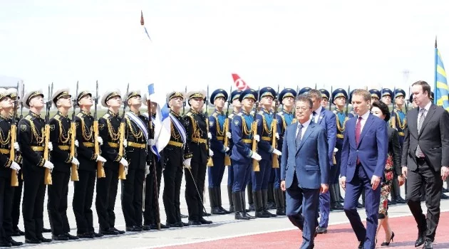 Güney Kore Devlet Başkanı Moon Rusya’da