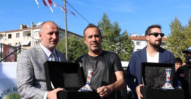 Haluk Levent, Çınarcık’ta çocuk parkı açılışına katıldı