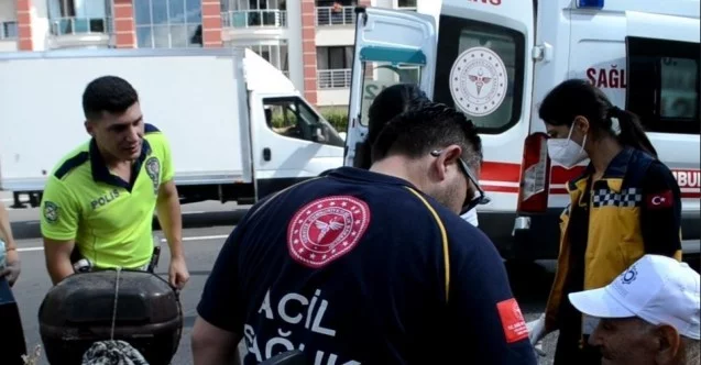 Hastaneye gitmek istemeyen 82 yaşındaki yaralı motosikletliyi ambulans şoförü ikna etti